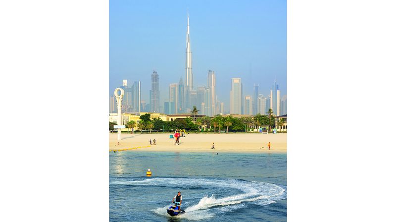 الامارات | بحر دبي وأفقها الساحر