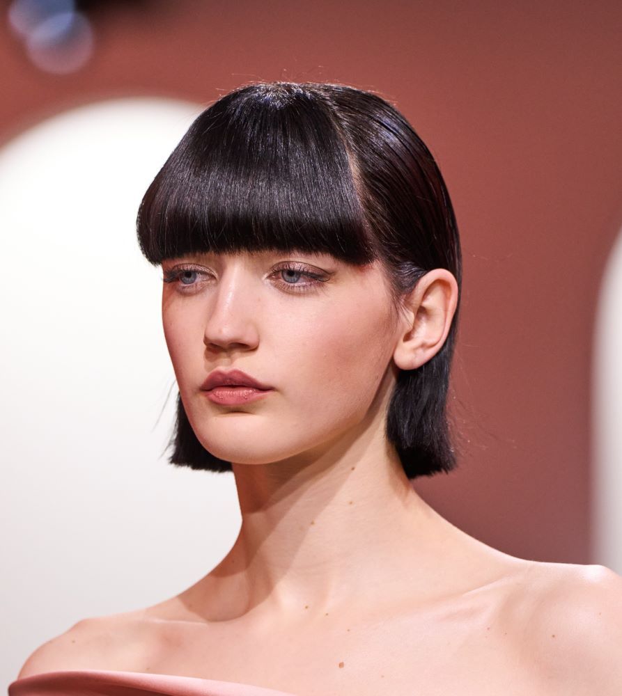 الفرق بين مكياج البشرة السمراء والبيضاء.. إليكِ الدليل الكامل