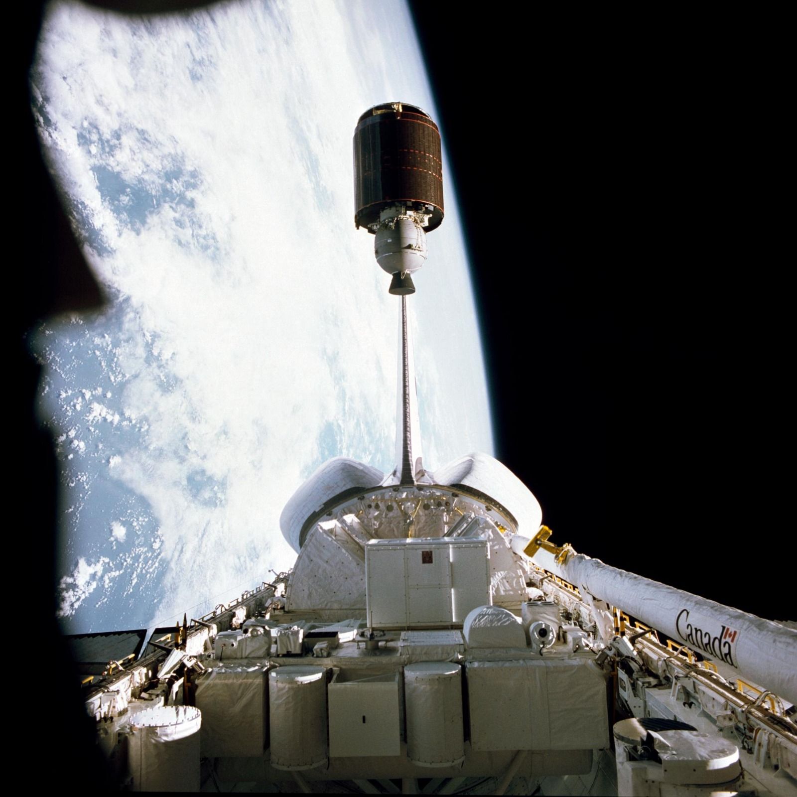 تكنولوجيا: زى النهاردة.. إطلاق مكوك تشالينجر لأهم شبكة اتصالات إندونيسية