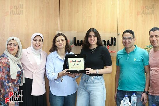 الخليج 365 يكرم نور الشربينى بعد التتويج ببطولة العالم للمرة الثامنة