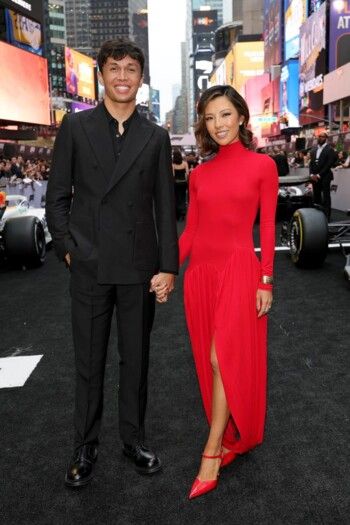 في العرض الأول لفيلم "F1".. السائقون وشريكاتهم ينطلقون بالموضة على المسار السريع