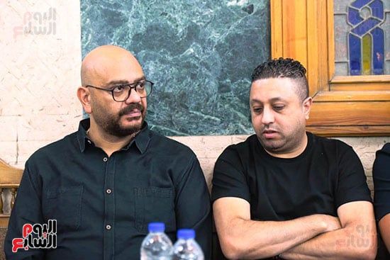 هنا الزاهد وسهر الصايغ وإيمان العاصى وأشرف زكى فى عزاء والدة سارة وفيق.. صور