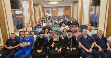 قافلة طبية أمريكية تزور دير "المُحرق" بالكنيسة وتُجري فحوصات للمرضى