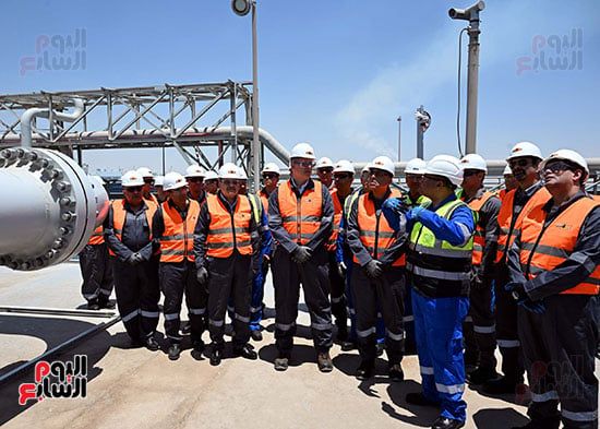 رئيس الوزراء: مصر سيكون بها 3 سفن تغييز اعتبارا من مطلع يوليو