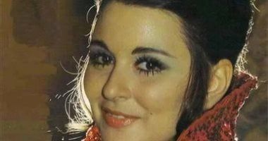 عندما سألتها عن الأمومة.. لحظة محرجة جمعت سعاد حسني وميرفت أمين على الهواء