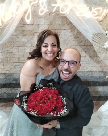 ممثل مصري شهير يحتفل بخطوبته بشكل مفاجئ: "أنا خطبت"