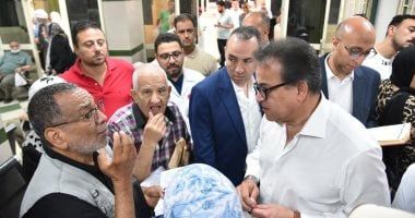 وزير الصحة يتفقد مستشفى مدينة نصر للتأمين الصحي ويوجه بزيادة القوى البشرية