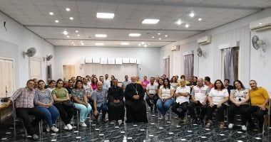 مطران الجيزة للأقباط الكاثوليك يلتقى الأسر تحت شعار "الزوجة الثانية"