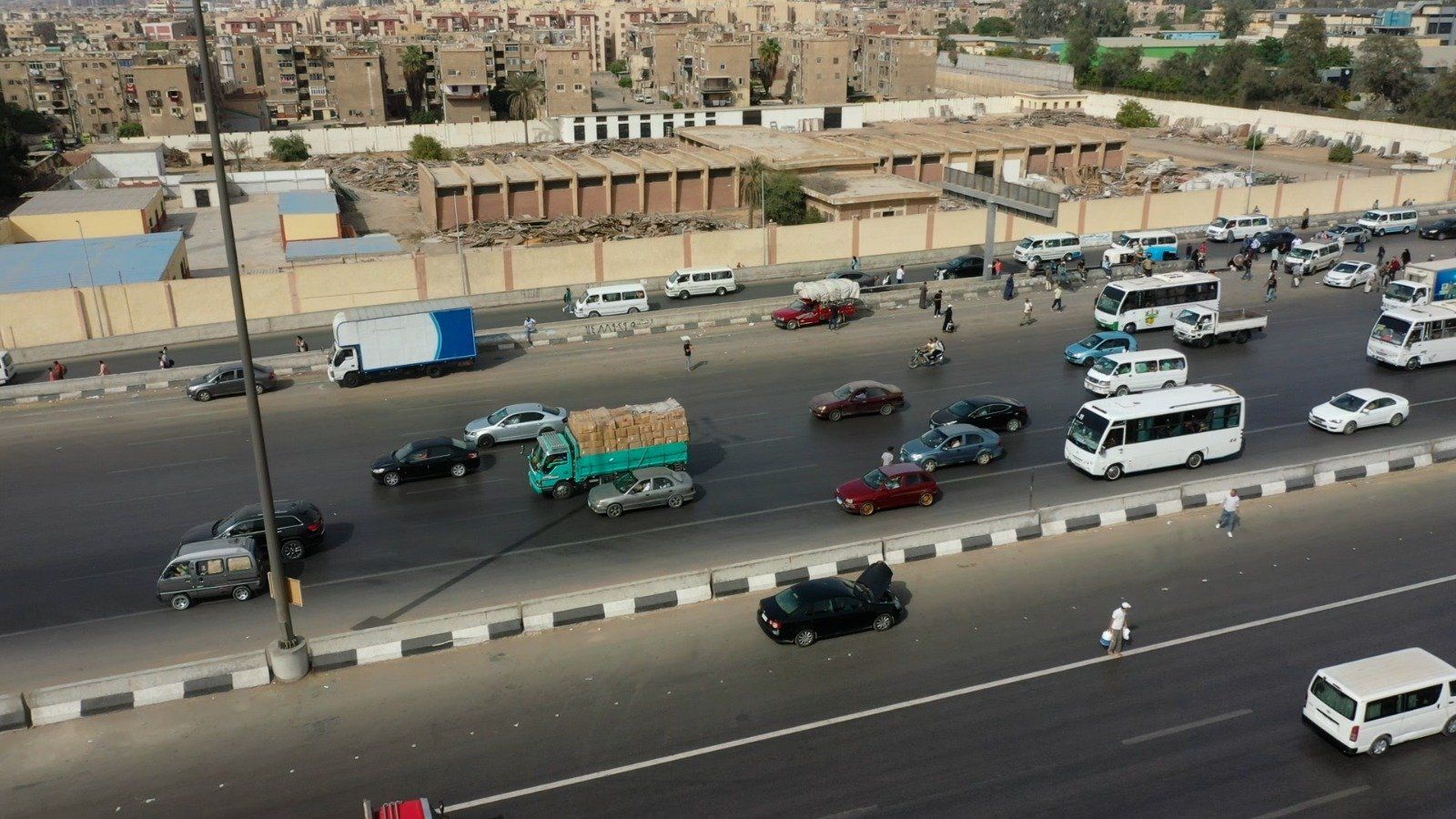 وزارة النقل: غرامة لمن يستخدم حارة الأتوبيس الترددى على الدائرى