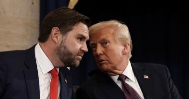 نائب الرئيس الأمريكي: لسنا في حالة حرب مع طهران وإنما مع برنامجها النووي