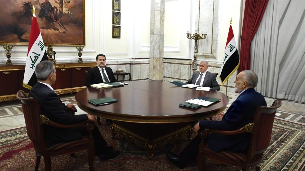 الرئاسات تعقد اجتماعا في قصر بغداد