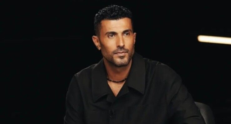 محمد سامي يستعرض سيارته الـ Ferrari في شوارع دبي.. سعرها فاق الخيال