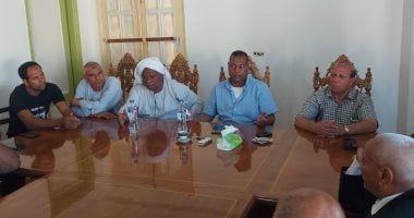 أمين اتحاد العمال: ندعم القيادة السياسية باسم 4 ملايين عامل زراعى.. صور