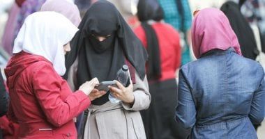 لجان الثانوية العامة للطلاب: ممنوع الدخول بالموبايل