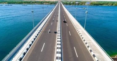 وزارة النقل: جار تنفيذ 17 محورا مروريا على نهر النيل