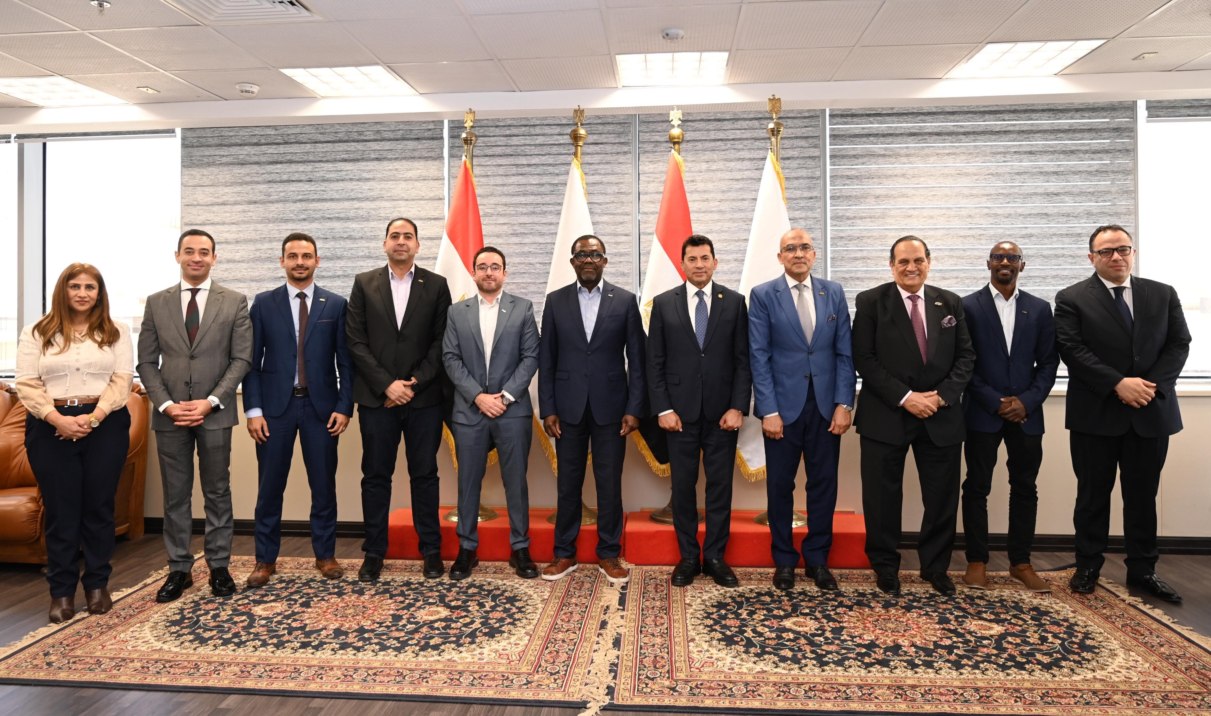 وزير الرياضة يلتقي أمين عام الكاف لمتابعة مستجدات نقل المقر للعاصمة الإدارية