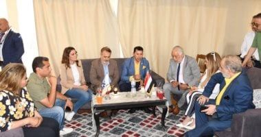 وزير الشباب والرياضة يتفقد نادى نقابة المهن التمثيلية فى حضور أشرف زكى