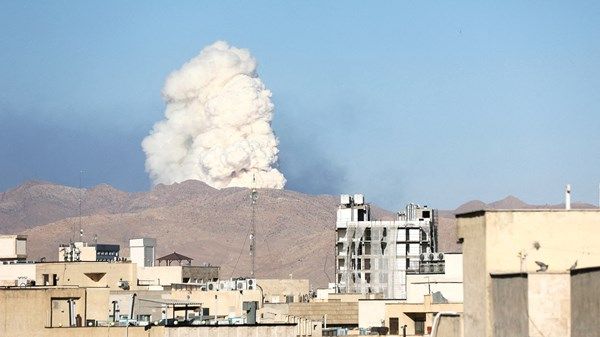 إيران: أكثر من 200 موقع في طهران تعرضت للقصف