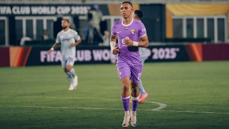 الامارات | «اللعب بشجاعة» شعار العين أمام مان سيتي