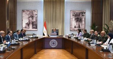 الحكومة: استبدال اللمبات غير الموفرة بـ"ليد" فى المبانى الحكومية بالعاصمة الإدارية