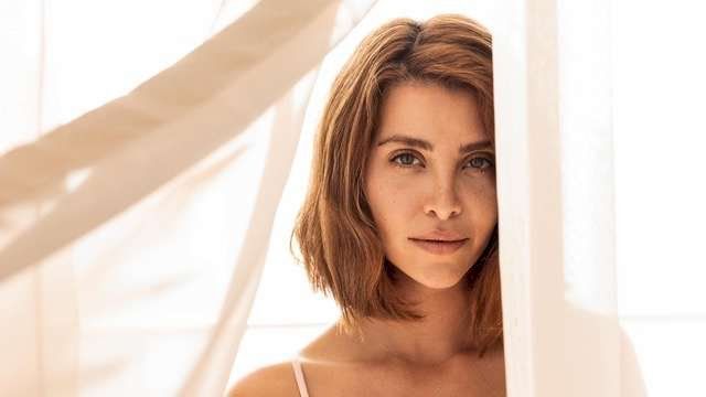 نور علي تشارك في"مولانا" إلى جانب تيم حسن