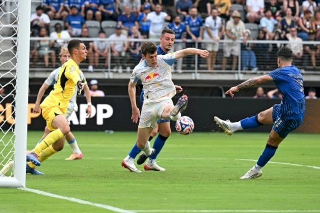 مونديال الأندية: الهلال يكتفي بالتعادل مع سالزبورغ ويحافظ على حظوظه بالتأهل