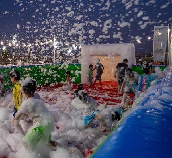 بلدية مدينة أبوظبي تنظم فعالية "صيّف معانا" لإسعاد أفراد المجتمع في مدينتي محمد بن زايد وشخبوط