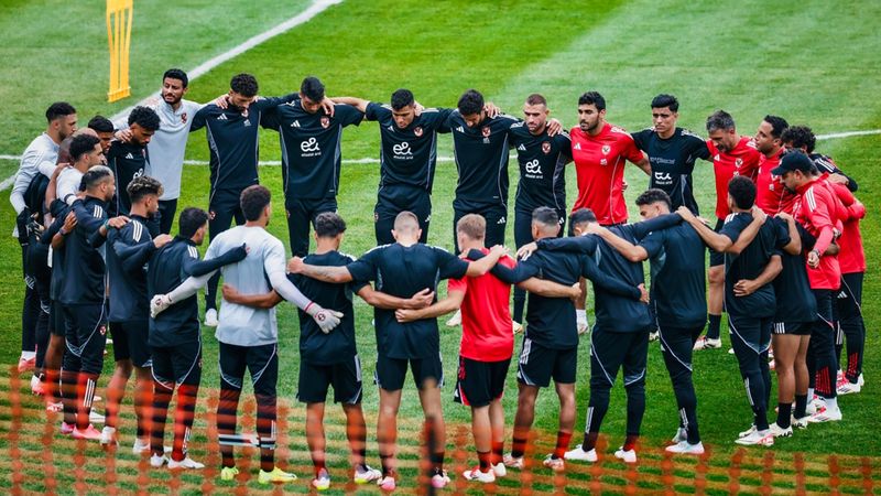 الامارات | الأهلي على صفيح ساخن قبل مواجهة بورتو