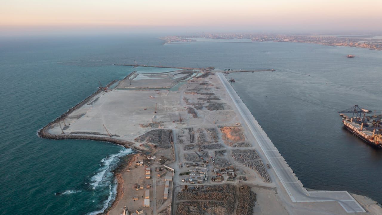 أهم المعلومات عن محطة تحيا مصر 2 بميناء الدخيلة.. صور