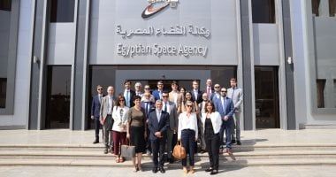وكالة الفضاء المصرية تستقبل وفدًا دبلوماسيا من بعثات دول الاتحاد الأوروبي