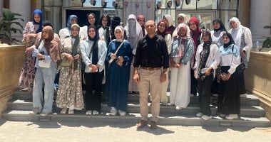 طلاب كلية حقوق جامعة حلوان الأهلية يستعدون للتدريبات الصيفية عقب الاختبارات