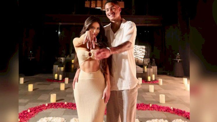 قصة حب بالرياض.. لاعب النصر السعودي يتزوج عارضة أزياء تكبره بـ10 سنوات