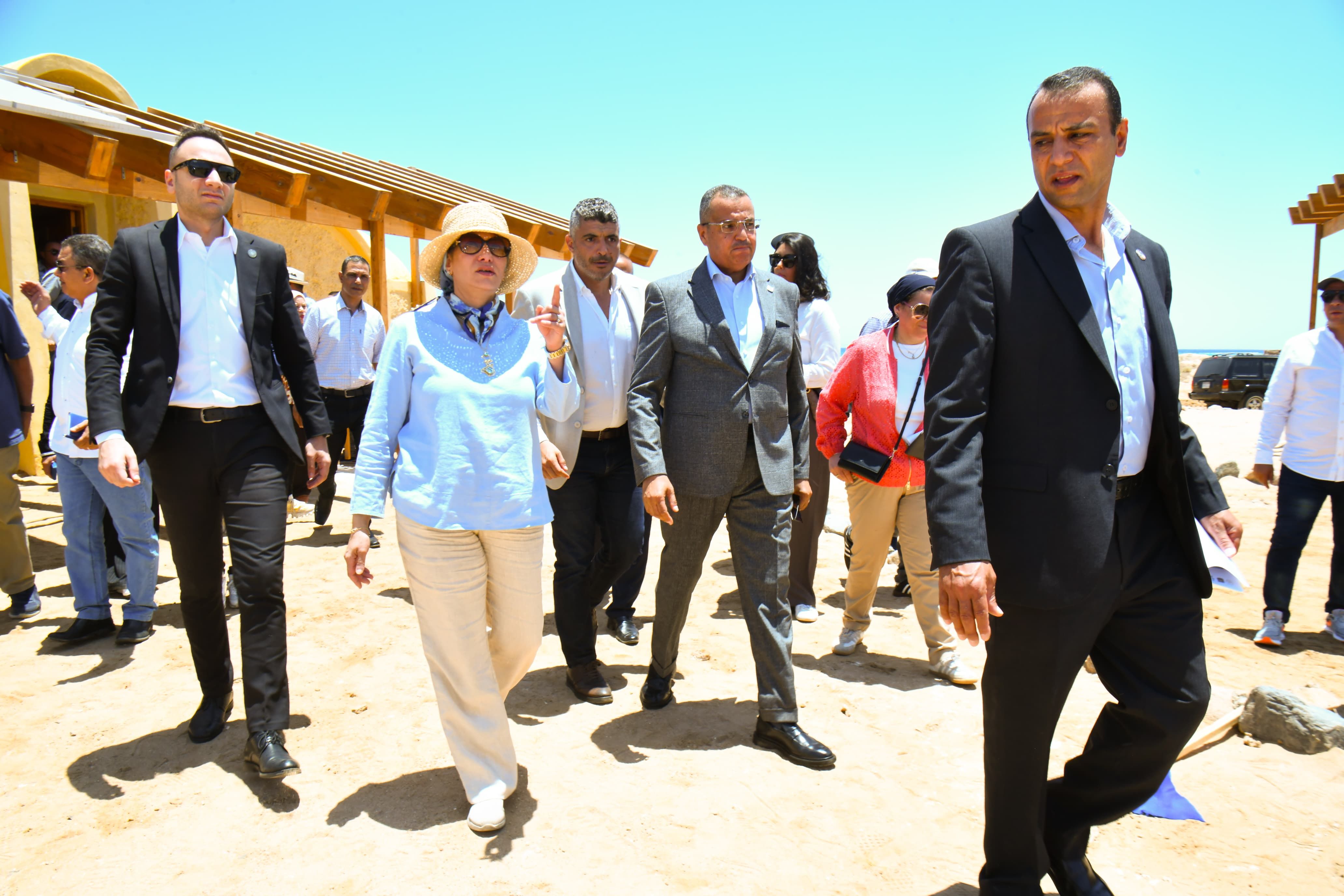 وزيرة البيئة: مشروع تطوير قرية الغرقانة نموذج متكاملً للتنمية المستدامة الشاملة