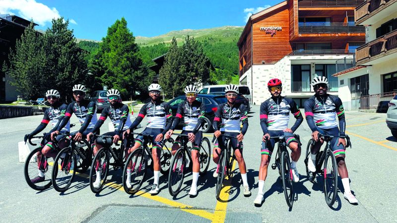 الامارات | بوعصيبة: أبناء الإمارات أصبحوا رقماً صعباً آسيوياً في الدرّاجات