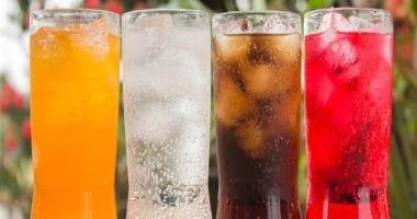 رطب على نفسك فى الحر.. مشروبات صيفية بمكونات طبيعية