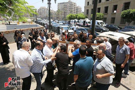 عزاء الكاتب محمد عبد المنعم بمسجد عمر مكرم الخميس