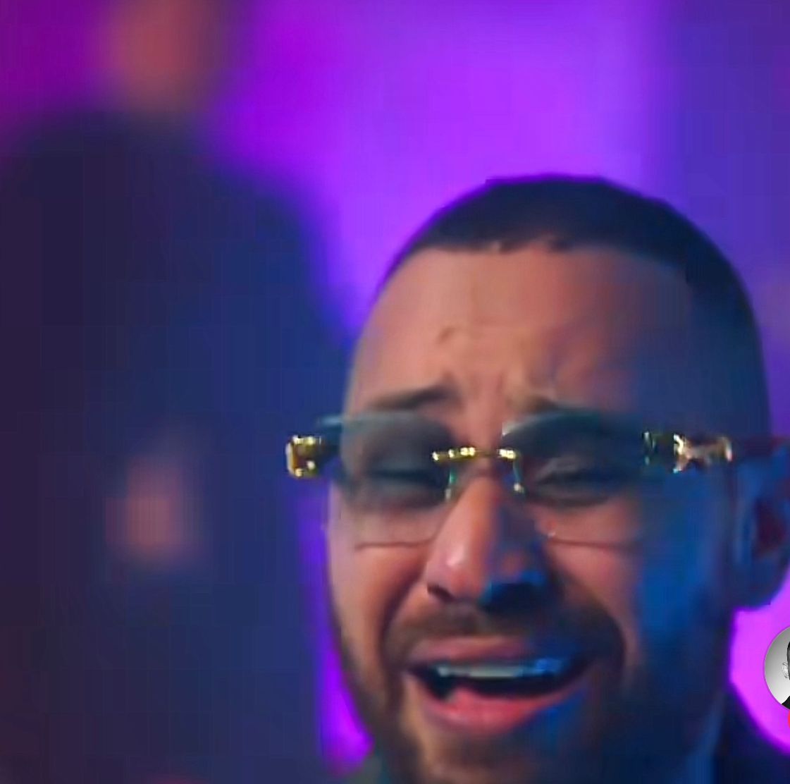 محمد الريفى يطرح كليب "حقودى" ويغنى مع عمر الكروان