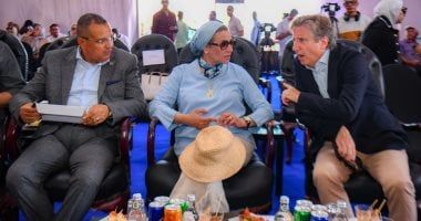 وزيرة البيئة: مشروع تطوير قرية الغرقانة نموذج متكاملً للتنمية المستدامة الشاملة