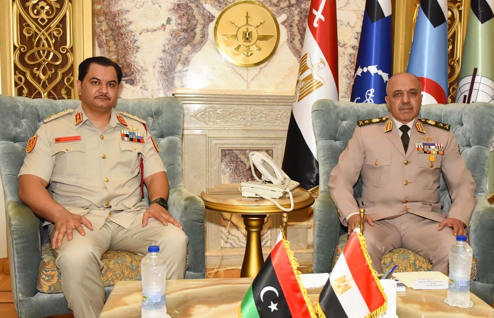 الفريق أحمد خليفة يلتقى رئيس أركان القوات البرية بالجيش الليبى