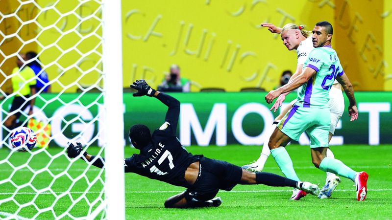 الامارات | مدرب العين أجرى 6 تغييرات أمام «السيتي».. والنتيجة أكثر قسوة