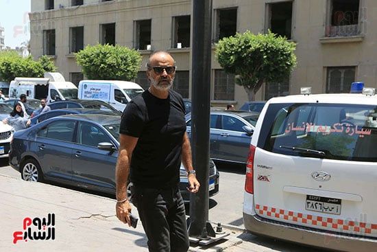 عزاء الكاتب محمد عبد المنعم بمسجد عمر مكرم الخميس