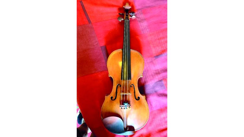 الامارات | الشرطة البريطانية تناشد الجمهور مساعدتها في العثور على «كمان»       