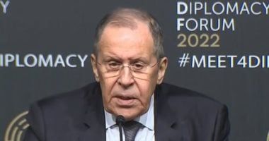 روسيا تطالب رعاياها في الخليج بعدم زيارة الأماكن المزدحمة والابتعاد عن المنشآت العسكرية