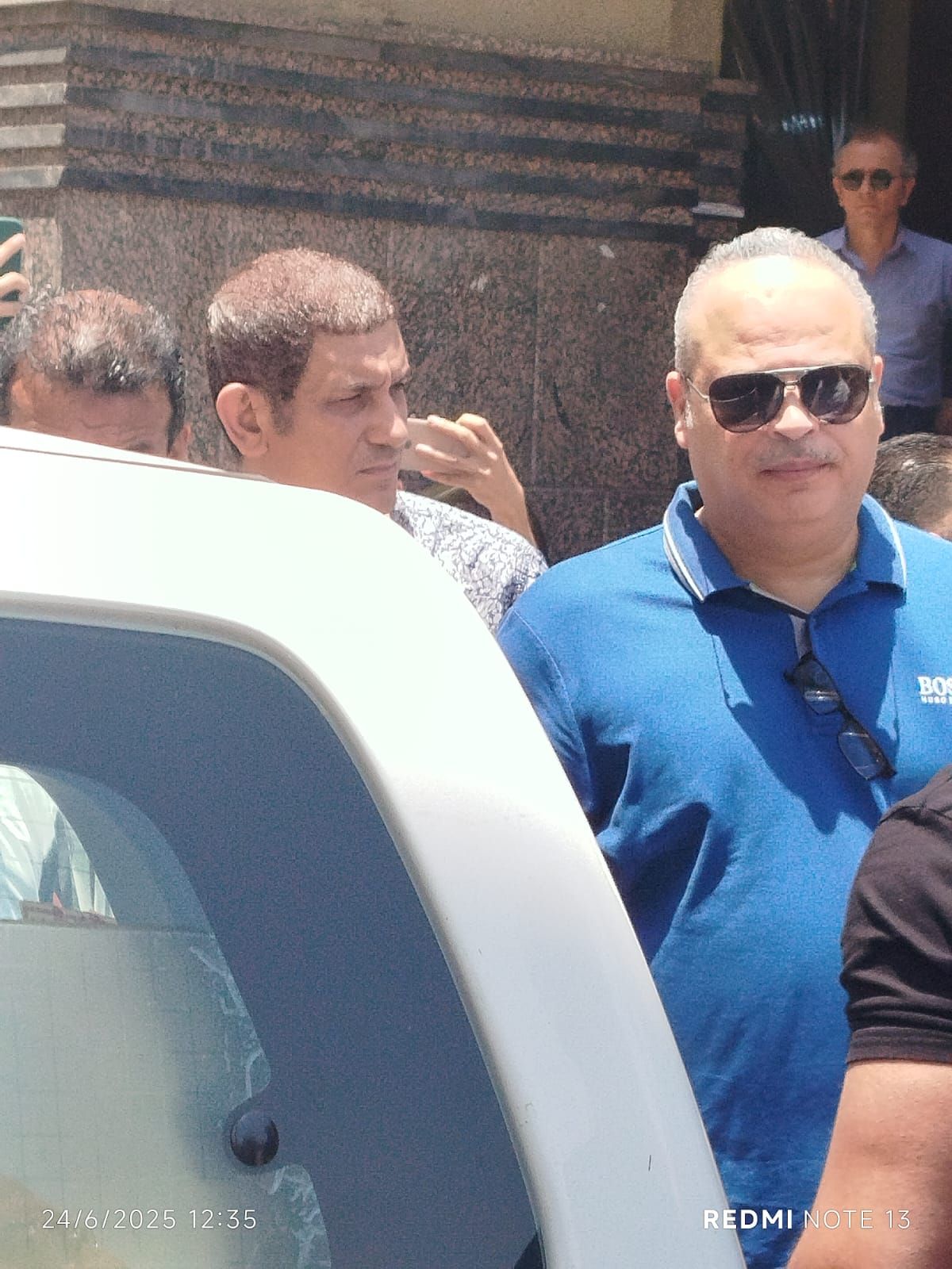 عمرو الفقى ومحمود سعد وسليم سحاب يشاركون فى تشييع جثمان محمد عبد المنعم