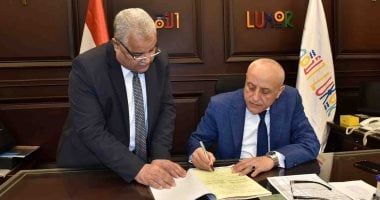 محافظ الأقصر يعتمد نتيجة الشهادة الإعدادية بنسبة نجاح 78.81%