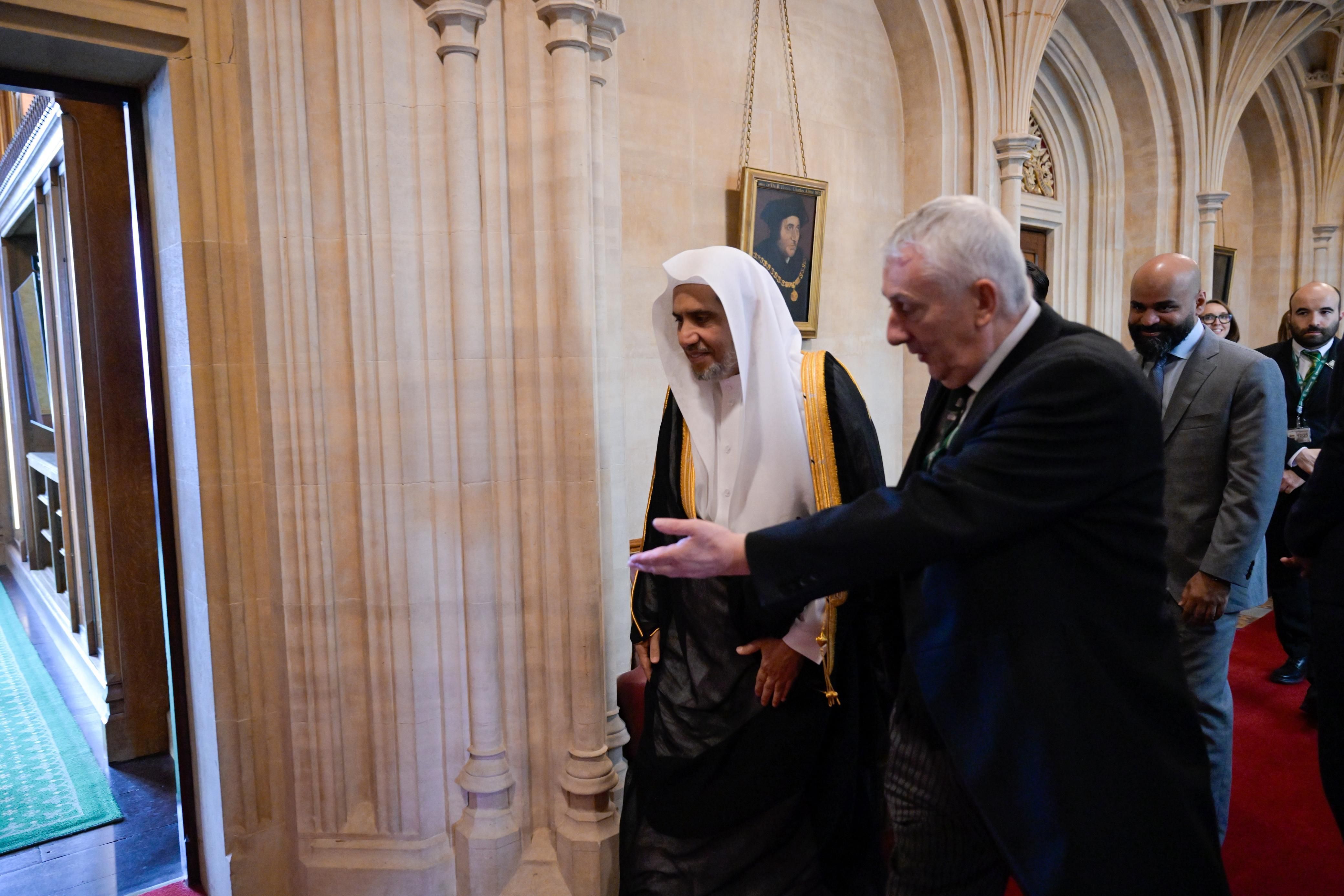 رئيس وقيادات البرلمان البريطاني يحتفون بالأمين العام لرابطة العالم الإسلامي