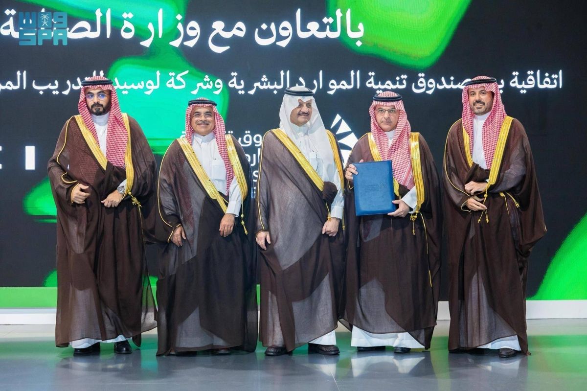 «الموارد البشرية» يبرم 3 اتفاقيات تتجاوز قيمتها 100 مليون ريال