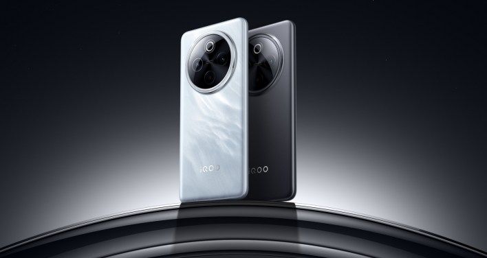 تكنولوجيا: iQOO Z10 يُعيد تعريف البطارية والأداء في الفئة المتوسطة