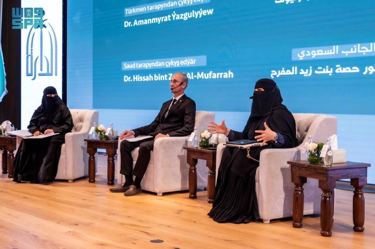 الدارة تنظم ندوة علمية عن «الهوية والذاكرة التاريخية في شعر مخدوم قولي»