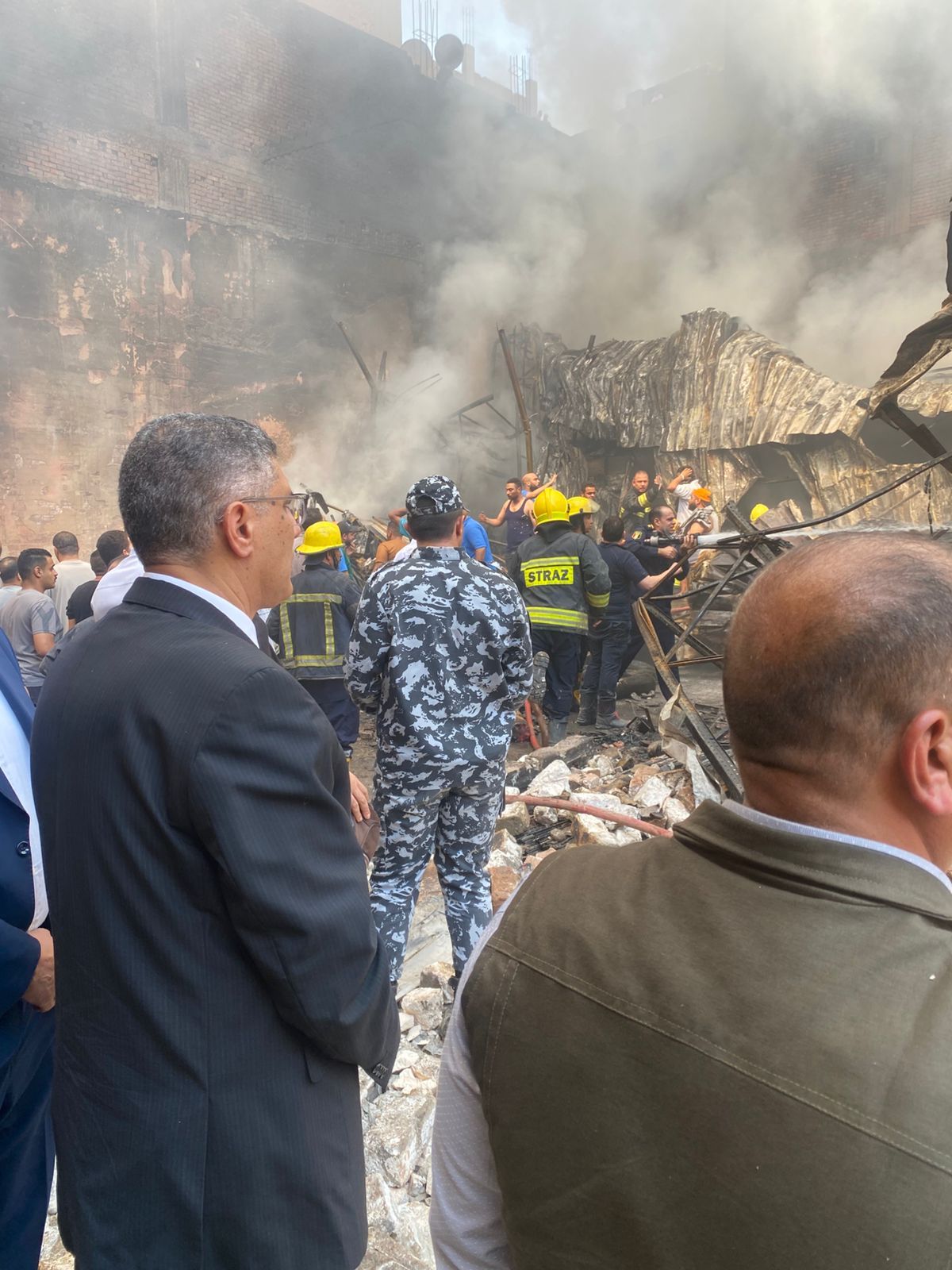 محافظ الجيزة: السيطرة على حريق مخزن البراجيل دون وقوع أى إصابات